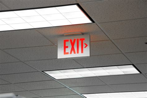 What's the difference between red and green exit signs? | Advanced Fire ...