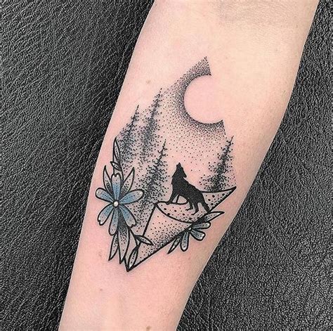 Black and Blue Wolf during Full Moon Tattoo Designs 2018-2019 | Wolf and moon tattoo, Small wolf ...