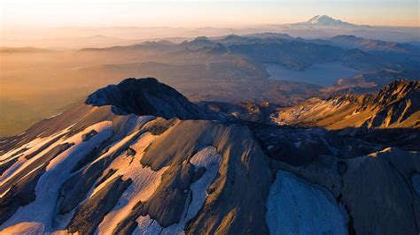 Mount St. Helens, Washington (© Diane Cook and Len Jenshel/Getty Images ...