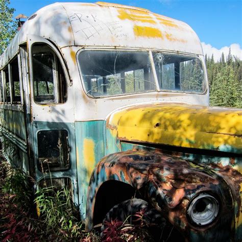 The Chris McCandless Bus 142 | Alaska | Stampede Trail Chris Mccandless, Christopher Mccandless ...