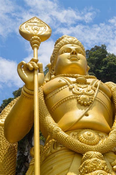 Murugan Statue at the Entrance of Batu Caves Near Kuala Lumpur, Malaysia Stock Photo - Image of ...