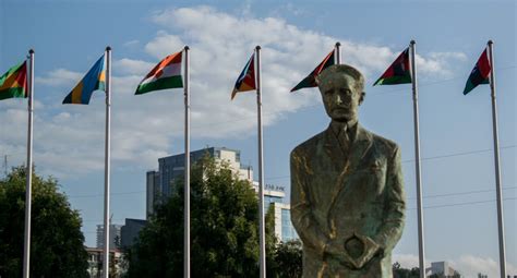 Emperor Haile Selassie statue joins list of Africa’s troubled memorials