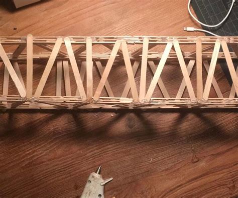 Warren Truss Popsicle Stick Bridge : 8 Steps - Instructables