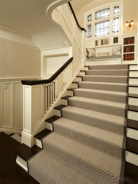 Add a description…http://www.houzz.com/Carpet-Stair-Treads/p/48