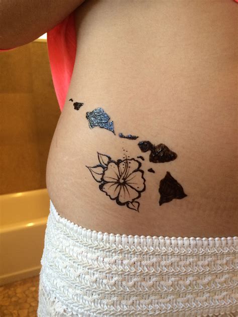 Henna tattoo of the Hawaiian Islands and a hibiscus flower | Hawaii ...