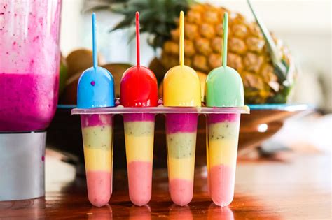 How to make Cocomelon’s Rainbow Popsicles – Runny Babbit Crafts