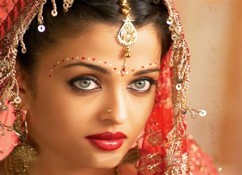 Aishwarya Wallpapers - Wallpaper Cave