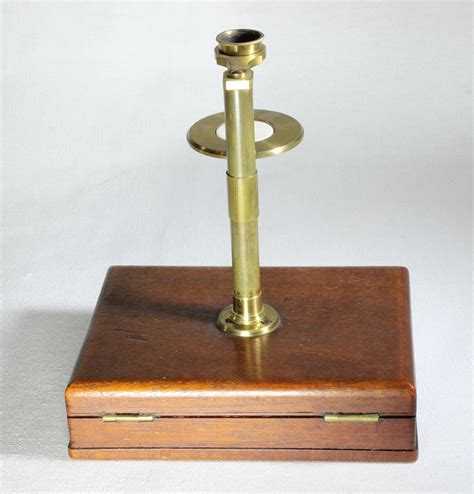 simple dissecting microscope of c. 1830