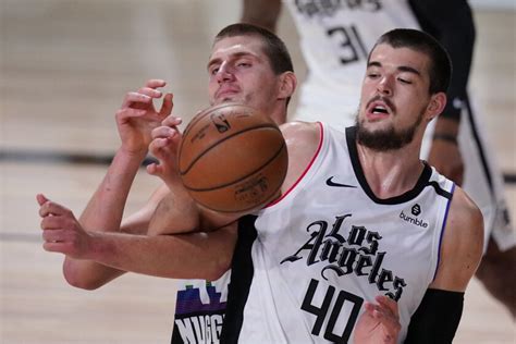 Ivica Zubac learning role as Clippers' backup center - Los Angeles Times