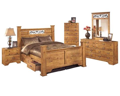 Bittersweet 5 PC Queen Storage Bedroom Set w/Chest - Ashley in Light ...