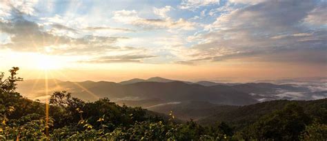 Asheville hiking trails: Blue Ridge Parkway, Asheville Waterfalls