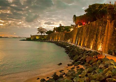 ATARDECER EN EL MORRO (SUNSET IN EL MORRO FORT) | San Juan, … | Flickr