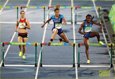 Track Star Sydney McLaughlin Qualifies for Women's 400m Hurdles ...