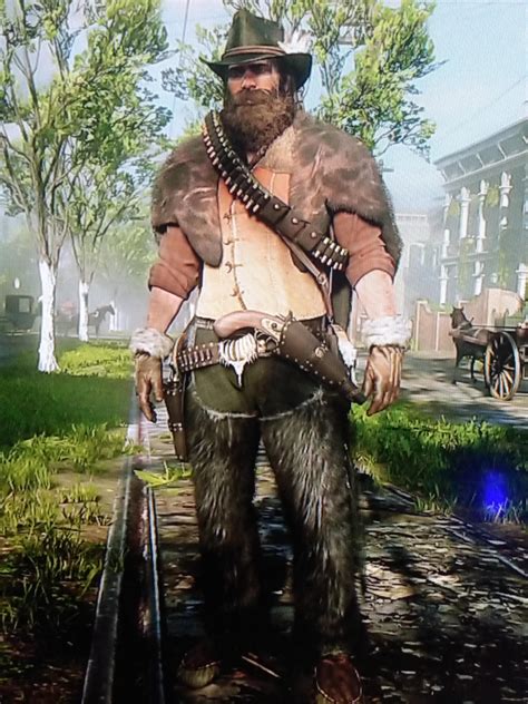 Just got the Legendary Panther Cloak last night :D (sorry for TV pic) : r/reddeadredemption2