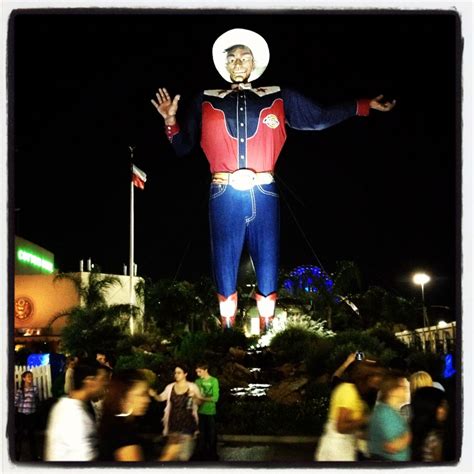 Big Tex @ The State Fair of Texas. 2 days before he went up in flames ...