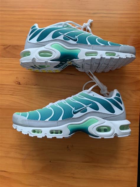 Nike Air Max Plus TN - Rare - Mens 11.5 | Nike shoes air max, Nike shoes women, Shoes sneakers nike