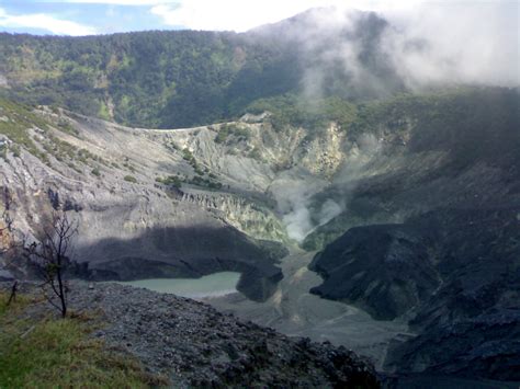 Urang Sunda: Bandung Story and Legend Sangkuriang