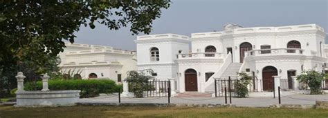 kashipur-hotels-resorts.jpg