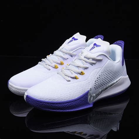 KOBE Bryant spirit basketball shoes Kobe Platinum 2 actual combat men's ...