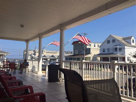 Belmar Inn - 20 Photos & 26 Reviews - Hotels - 112 12th Ave, Belmar, NJ ...