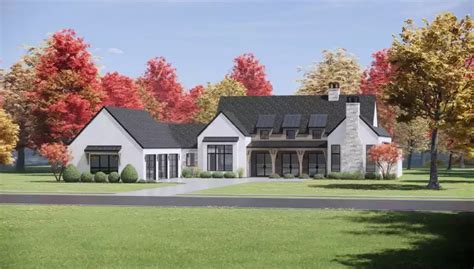 Large Traditional House Plans