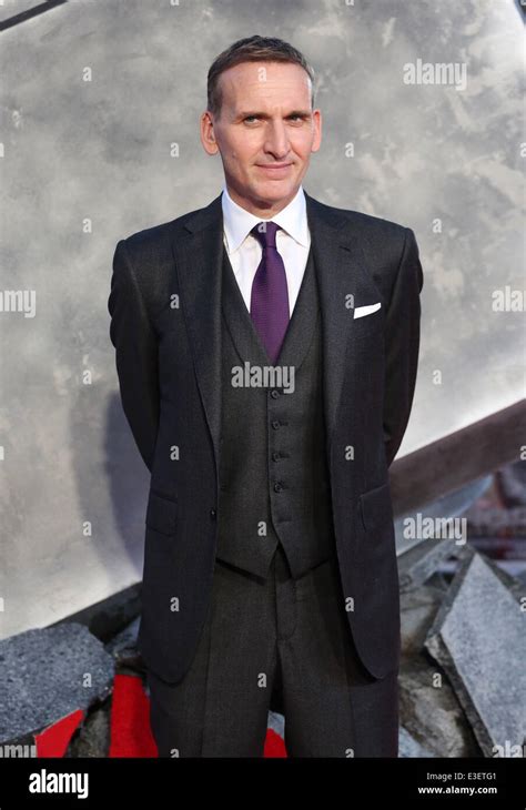 Christopher eccleston thor 2013 hi-res stock photography and images - Alamy