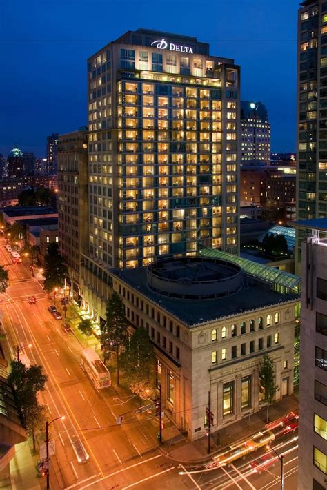 Delta Hotels by Marriott Vancouver Downtown Suites | Classic Vacations