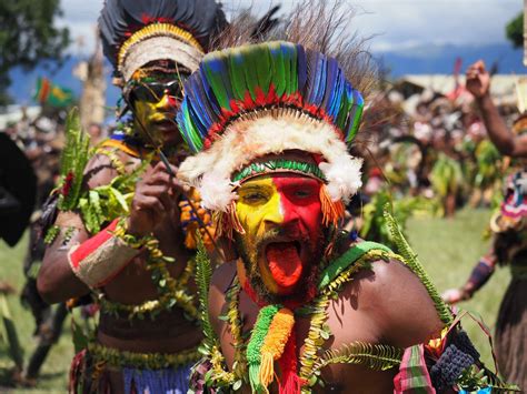 Goroka Show 2018 | par Valerie Hukalo Sing Sing, Papua New Guinea ...