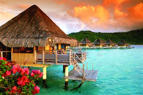 Ultimate Tahiti and Bora Bora Honeymoon Guide | The Plunge