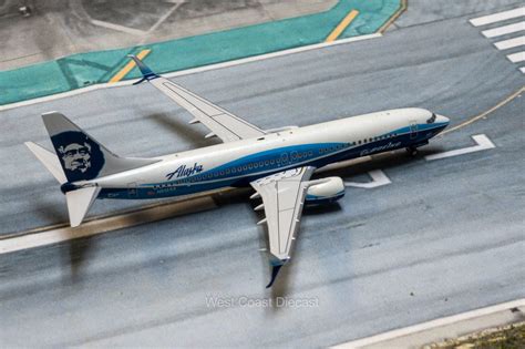 NG Models Alaska Airlines Boeing 737-800 "House Livery" N512AS – West Coast Diecast LTD