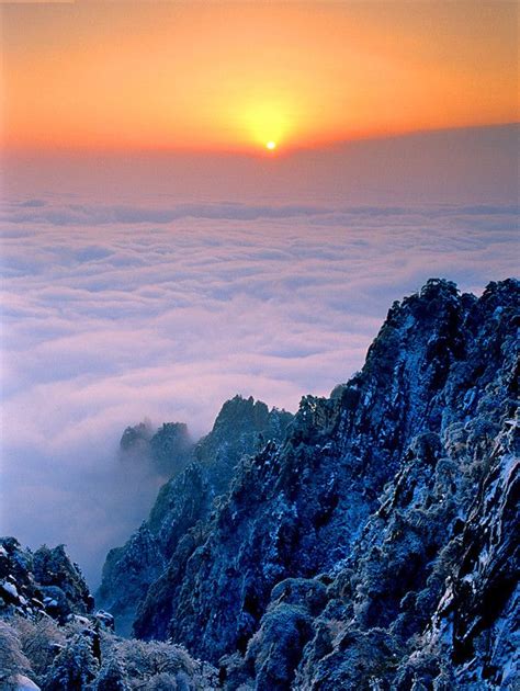 Sunrise on Mount Huangshan!!! Mount Huangshan, or Yellow Moutain, is located in Huangshan City ...