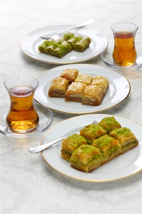 turkish-traditional-desserts-baklava-variations-te-PE7CPJL (1) | Taza Shawarma Restaurant ...