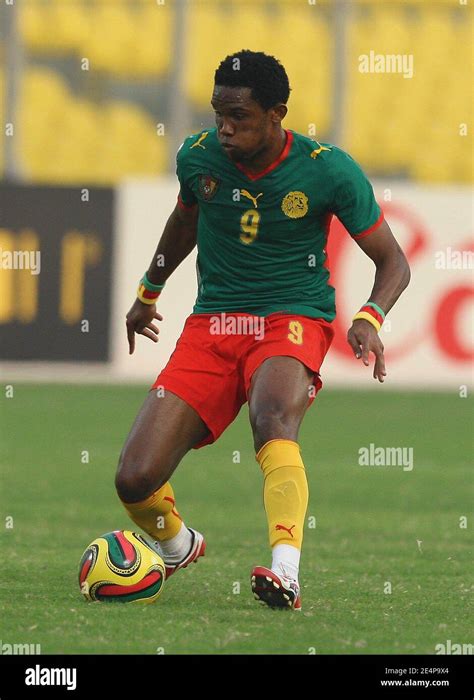 Samuel eto'o cameroun hi-res stock photography and images - Alamy