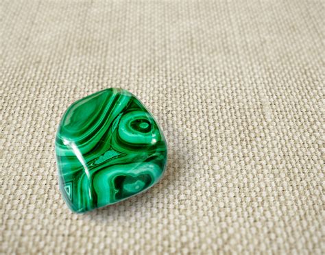 Malachite Crystal – Sacred Source Crystal Blog