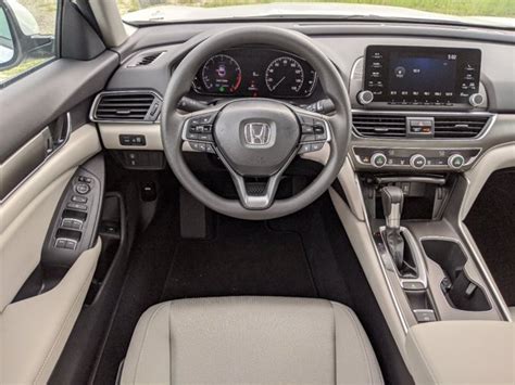 New 2020 Honda Accord LX FWD 4D Sedan