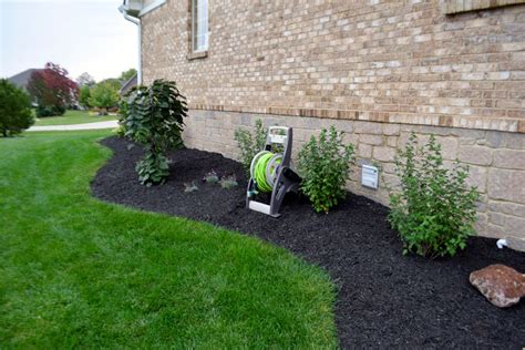 58 Black Mulch Landscaping Ideas : Garden Design