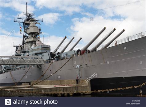 Battleship Wisconsin (BB-64) in Norfolk Harbor, Virginia Stock Photo - Alamy