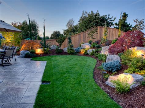Gorgeous 40 Beautiful Front Yard Landscaping Ideas https://decorapatio ...