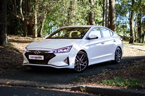 Hyundai Elantra 2019 review: Sport | CarsGuide