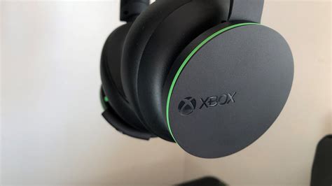 Xbox Wireless Headset review | PC Gamer