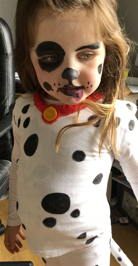 Easy 101 Dalmatians Costume