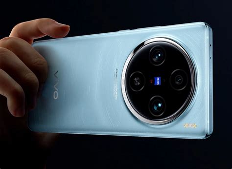 vivo X100 Pro with 1 inch camera and 3,000 nits display is here - S24