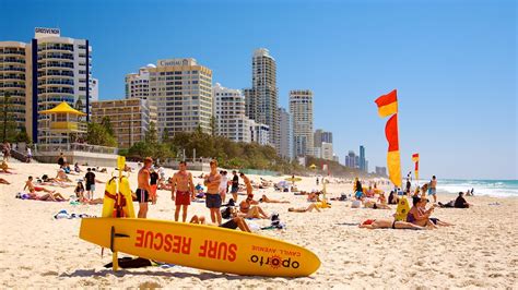 Surfers Paradise Beach in Surfers Paradise, Queensland | Expedia