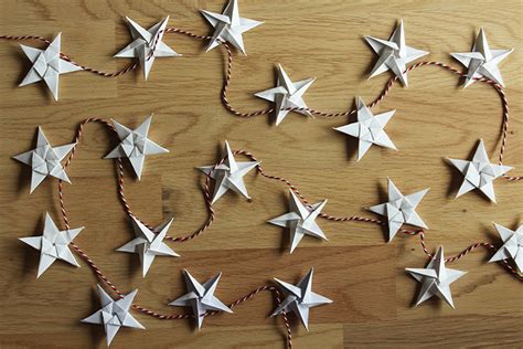 Make an origami star garland (video) - The Crafty Gentleman