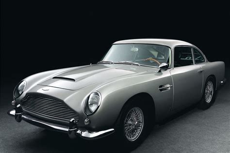 Aston Martin DB5 - Classic Car Review | Honest John