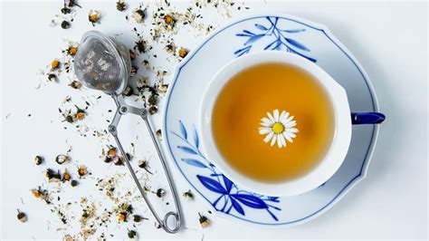 The Benefits Of Chamomile Tea For Period Cramps | OnlyMyHealth