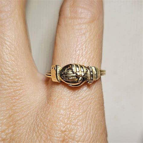 Gimmel Ring - Etsy