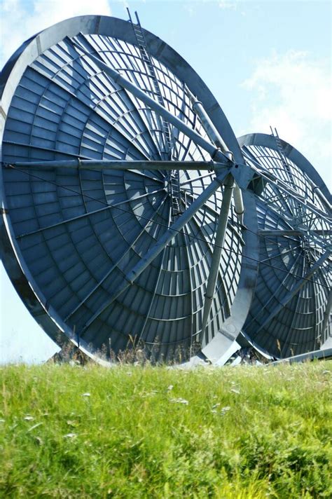 old and large disused radio antennas 30745100 Stock Photo at Vecteezy