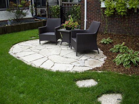 Inspiring Small Patio Designs #3 Small Front Yard Patio Ideas ...