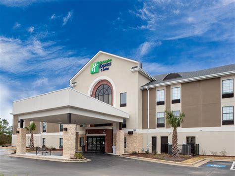 Holiday Inn Express & Suites Morehead City - Morehead City, United States